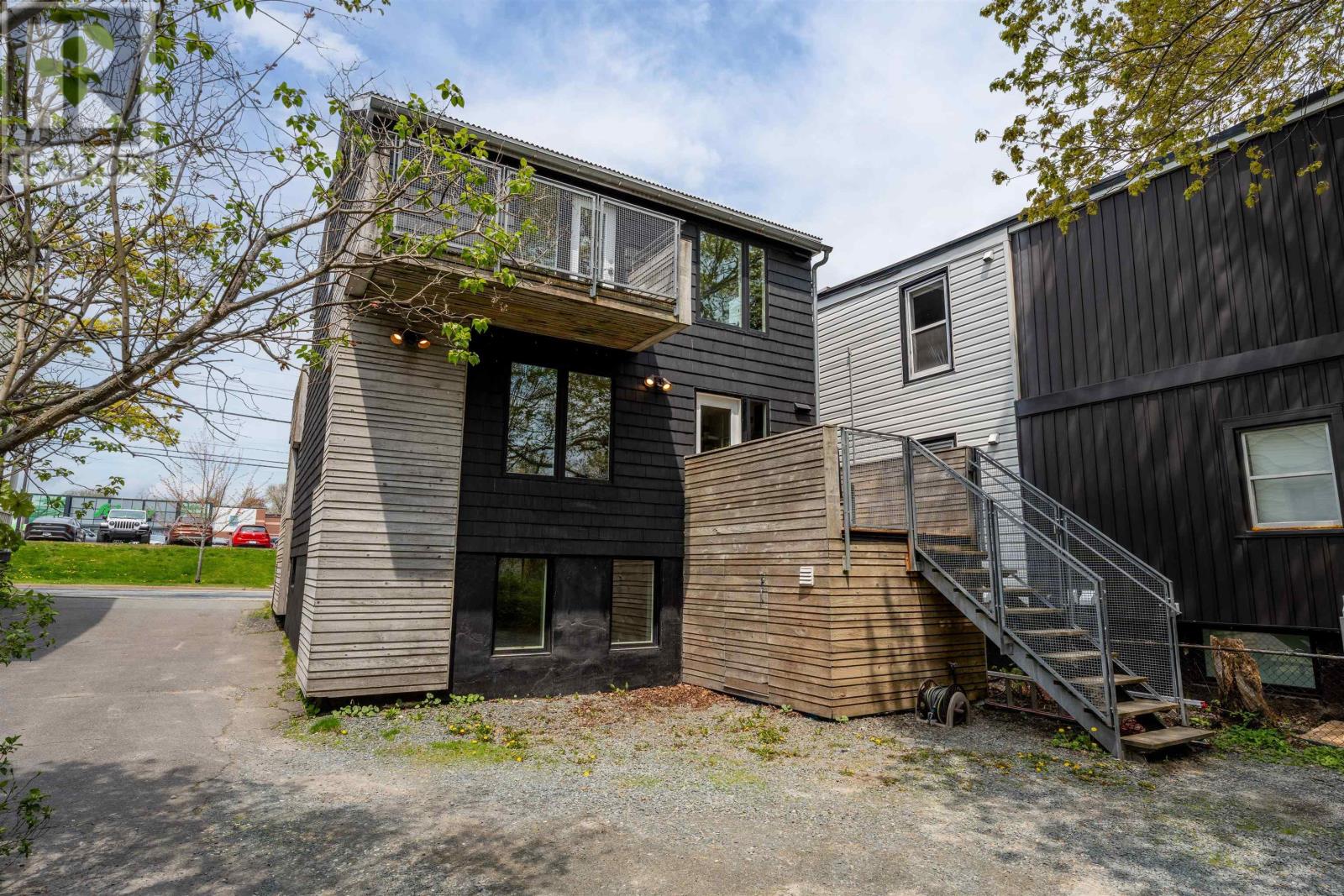 6168 6170 North Street - 42