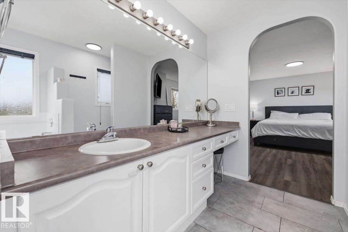 3570 MCLEAN CR SW - 30