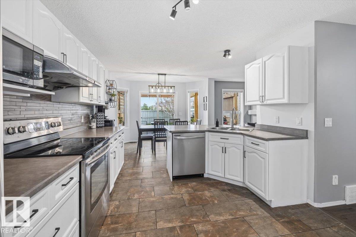 3570 MCLEAN CR SW - 12