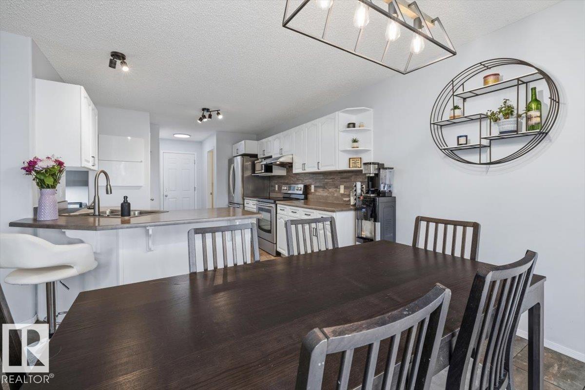 3570 MCLEAN CR SW - 17