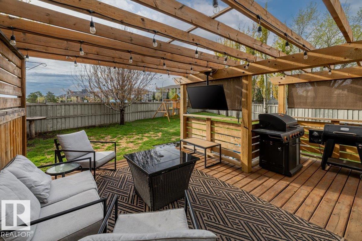 3570 MCLEAN CR SW - 42