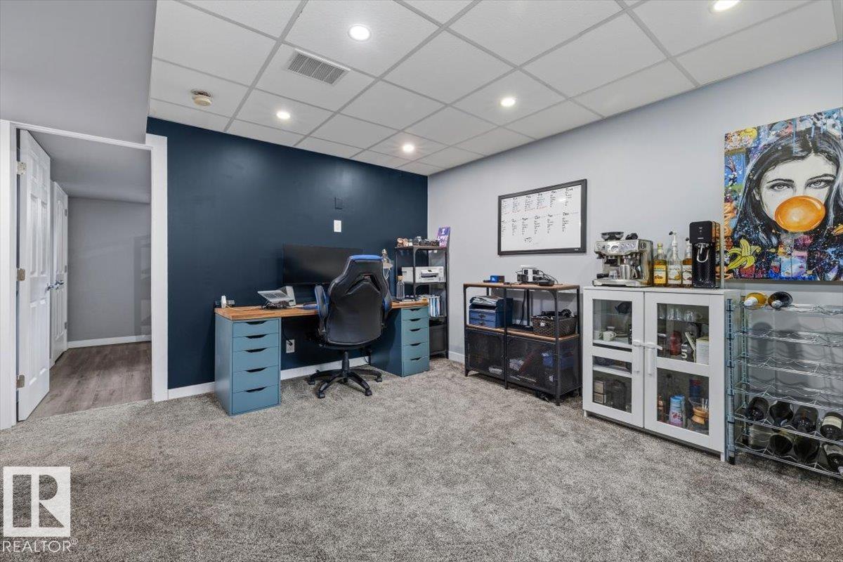 3570 MCLEAN CR SW - 35