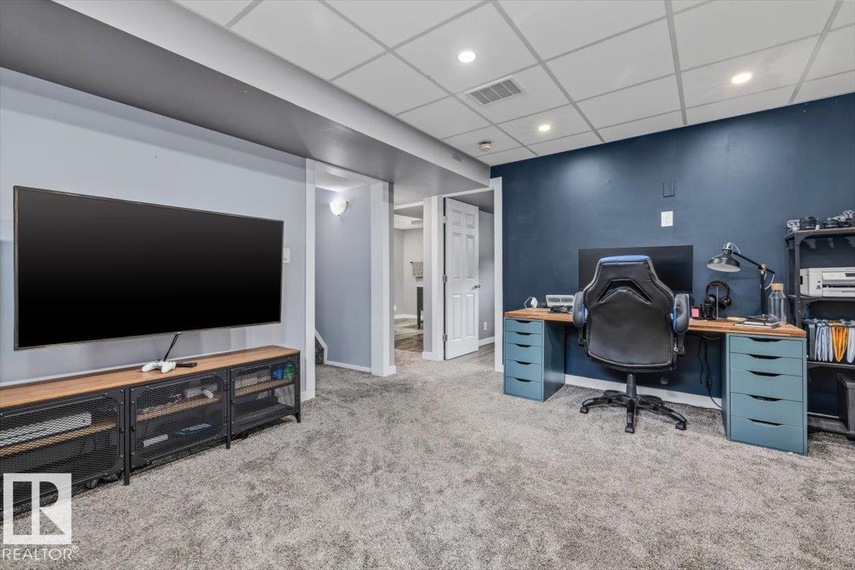 3570 MCLEAN CR SW - 36