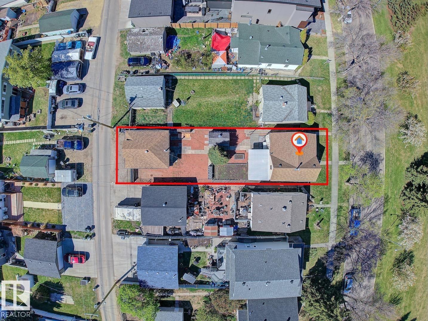 9533 77 AV NW - 52