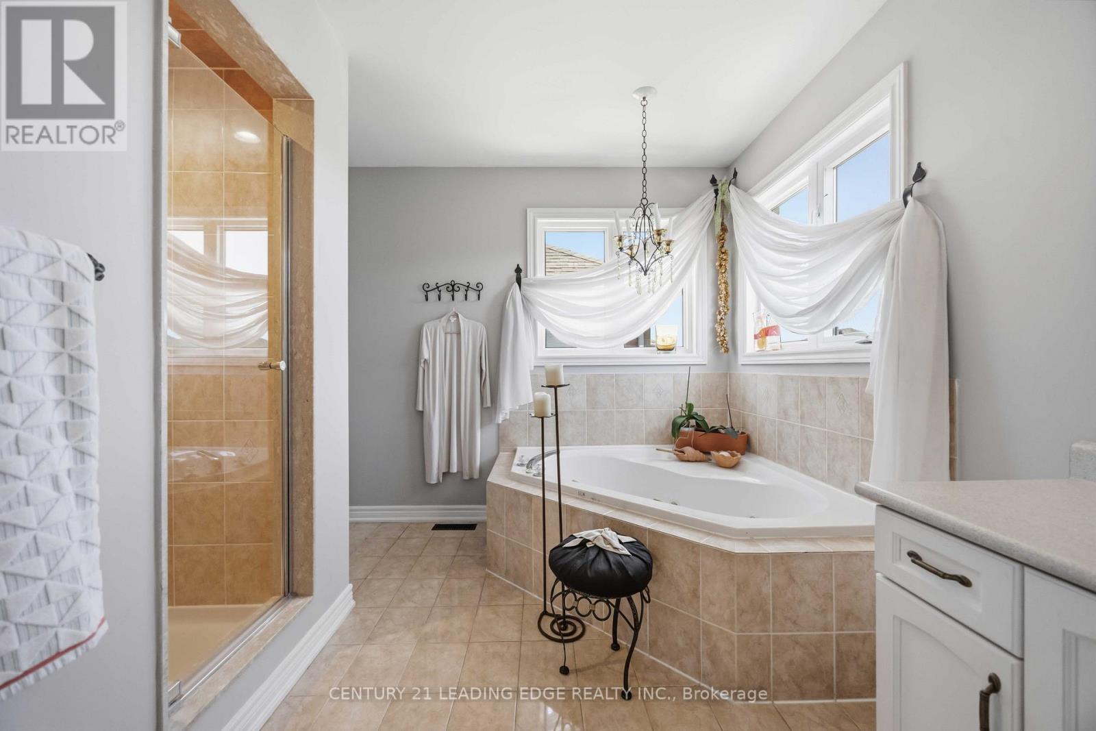 156 LANDSDOWN CRESCENT - 44