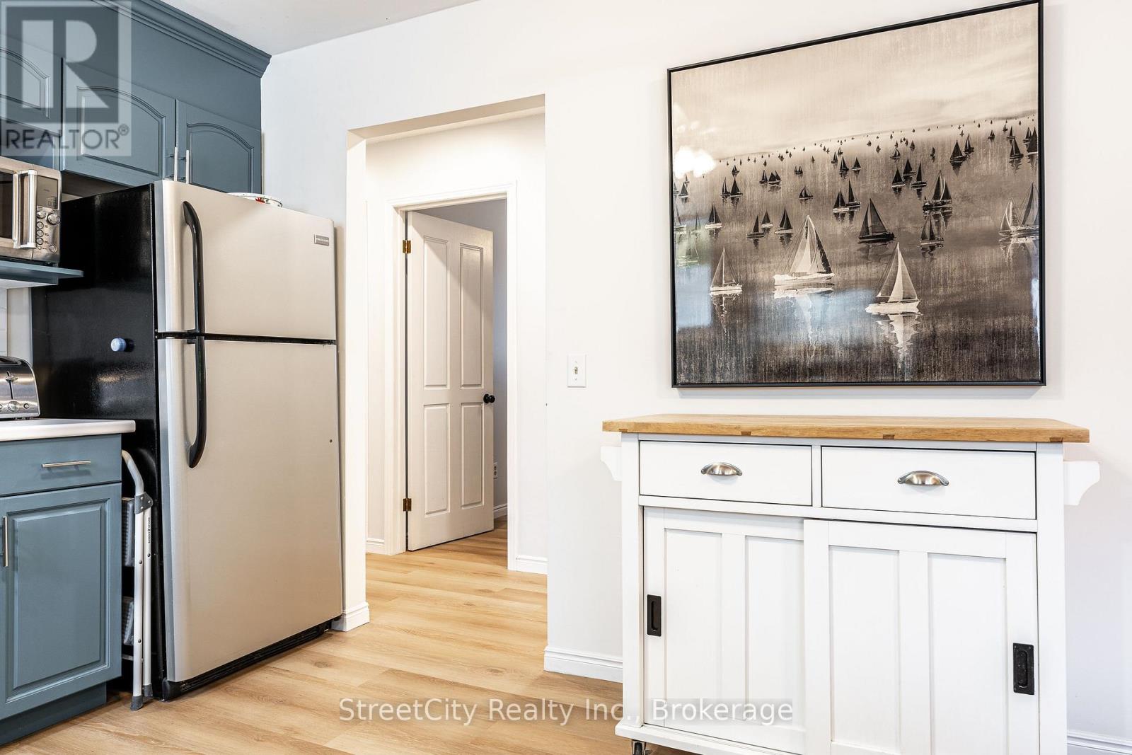525 ALBERT STREET E - 27