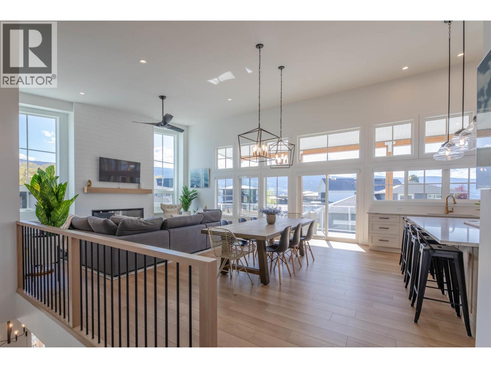 881 Lighthouse Landing, Summerland