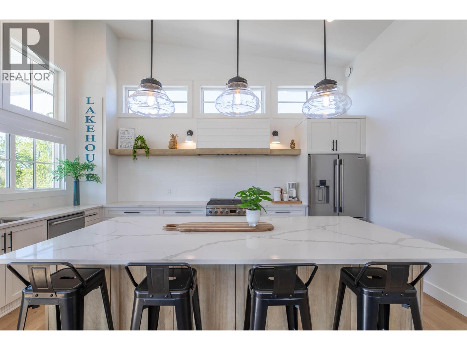 881 Lighthouse Landing - 8