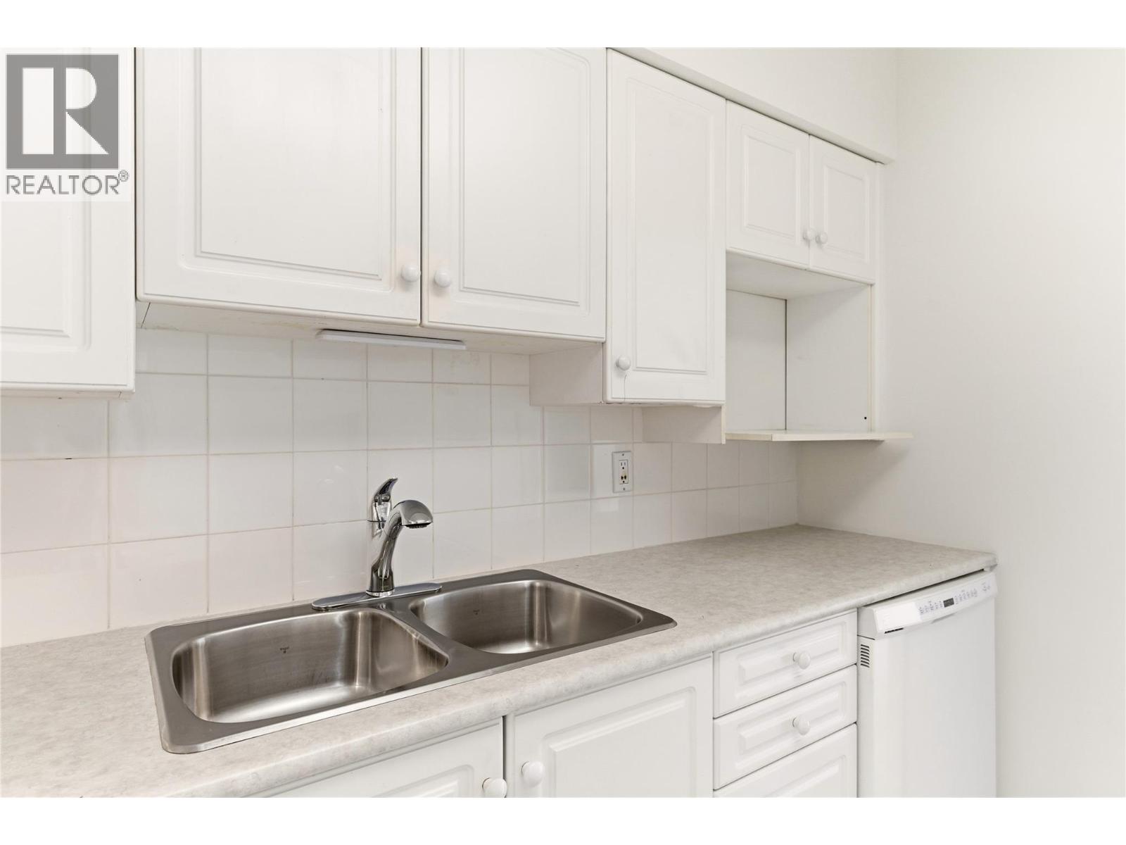 #315 1965 Durnin Road - 8