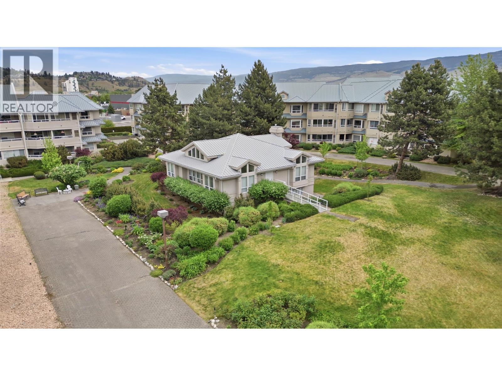 #315 1965 Durnin Road - 28