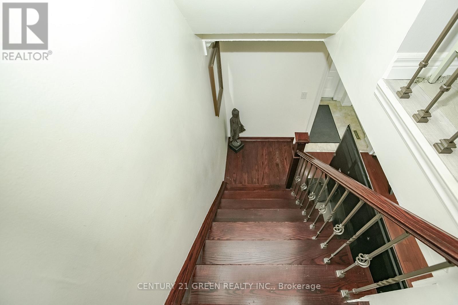 231 MURRAY STREET - 22