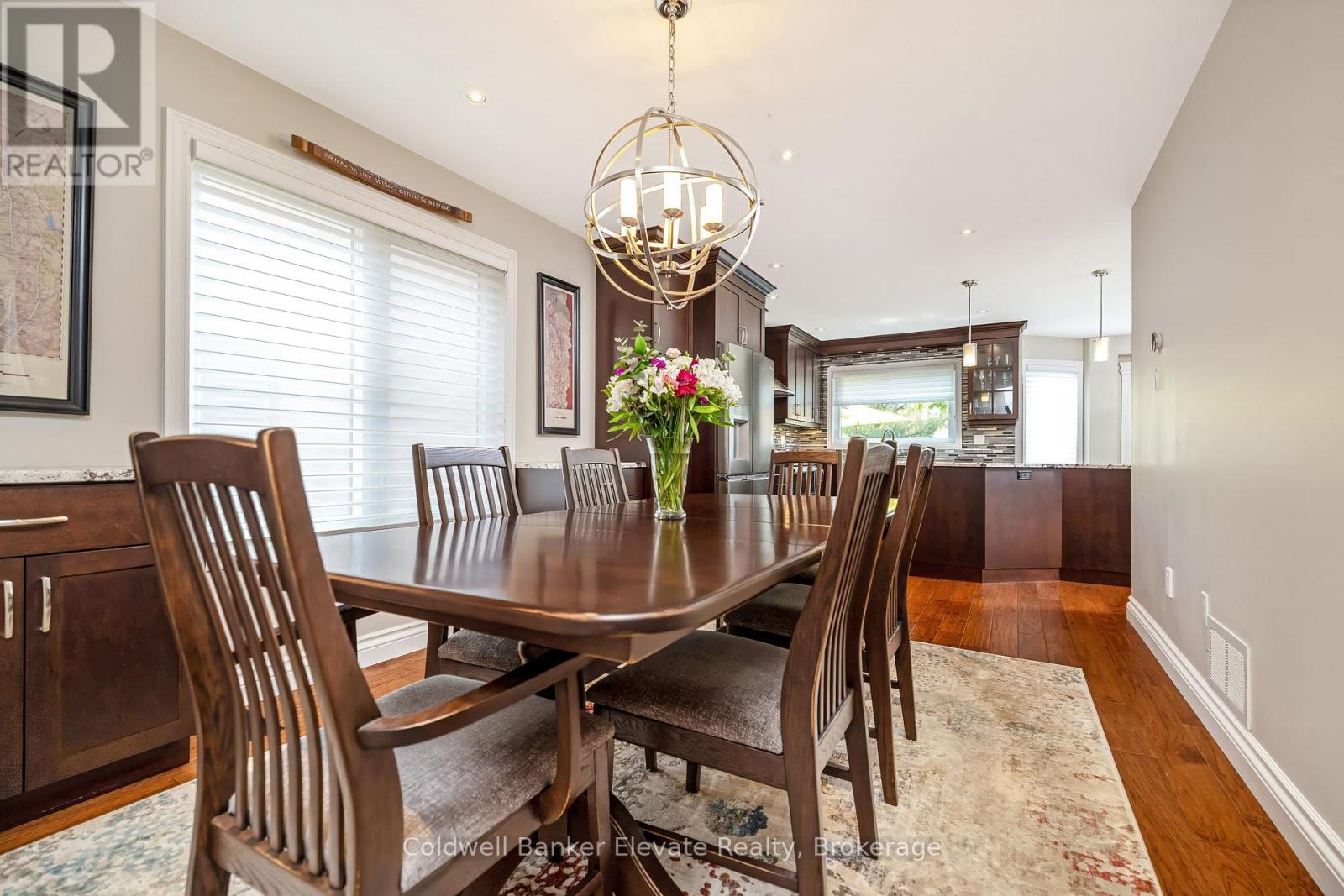 52 CURRY CRESCENT - 11