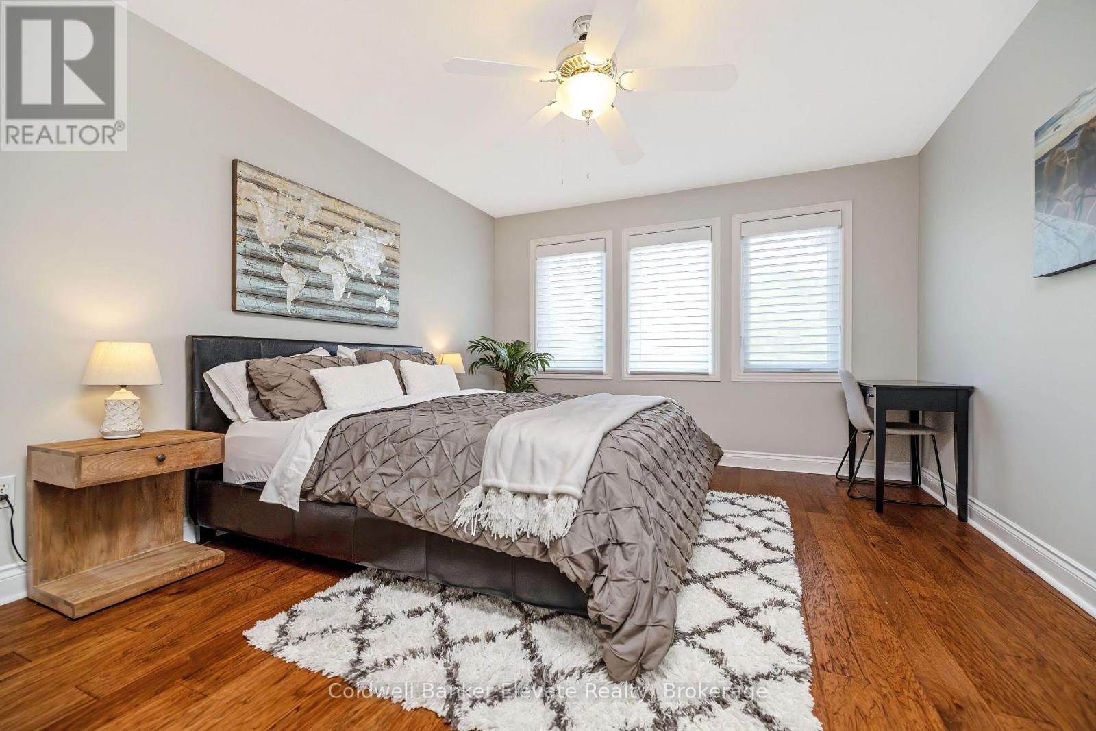 52 CURRY CRESCENT - 34