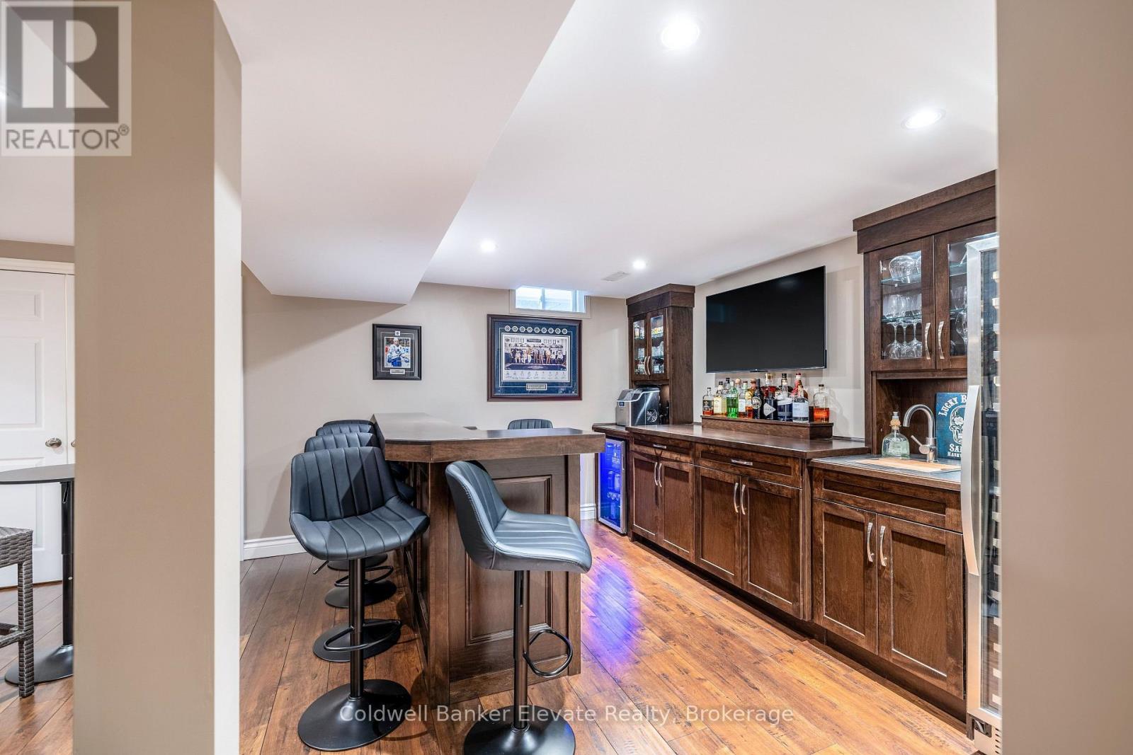 52 CURRY CRESCENT - 41