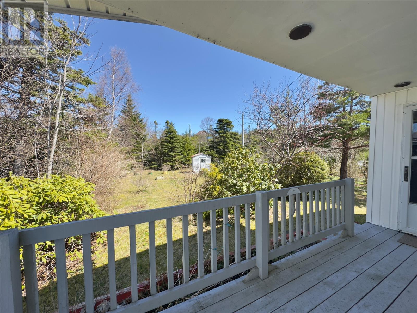 10 Holiday Hill Road - 24