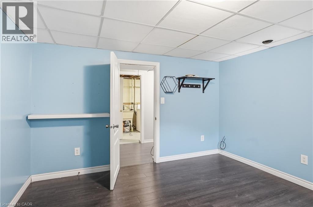 1318 FISHER Avenue, Burlington, Ontario, L7P2L6 — Photo 14