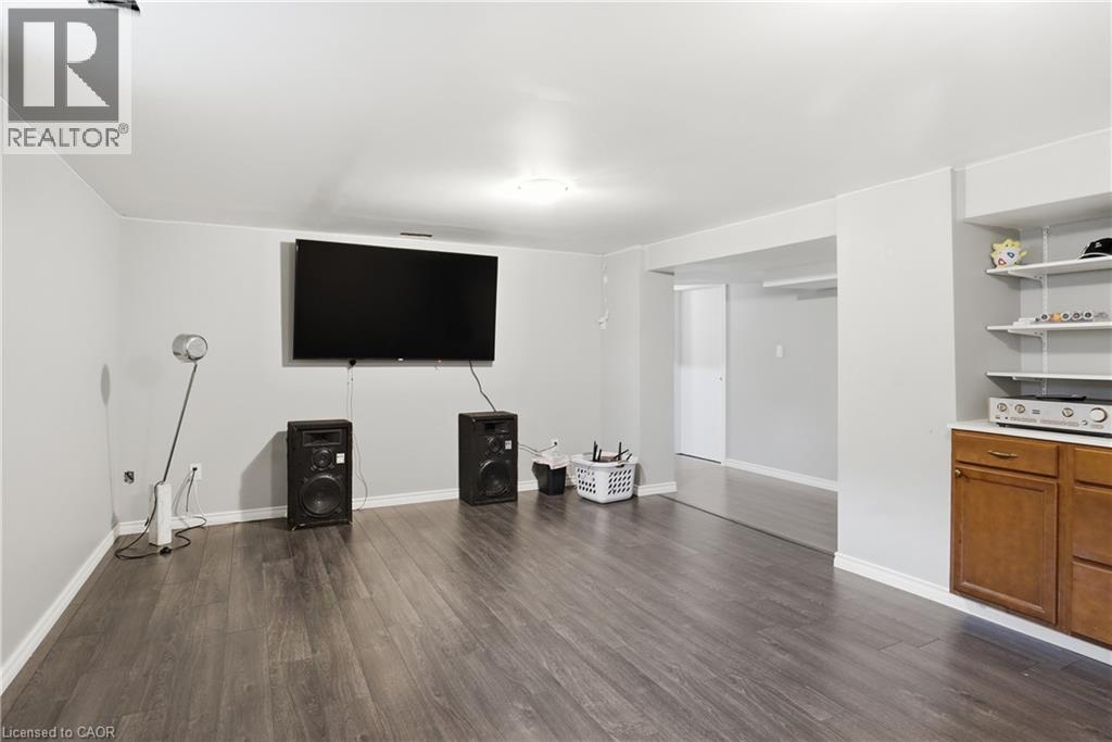 1318 FISHER Avenue, Burlington, Ontario, L7P2L6 — Photo 15