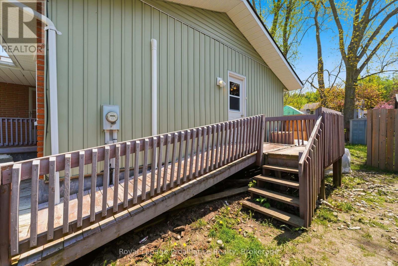85 NICHOLAS STREET - 18