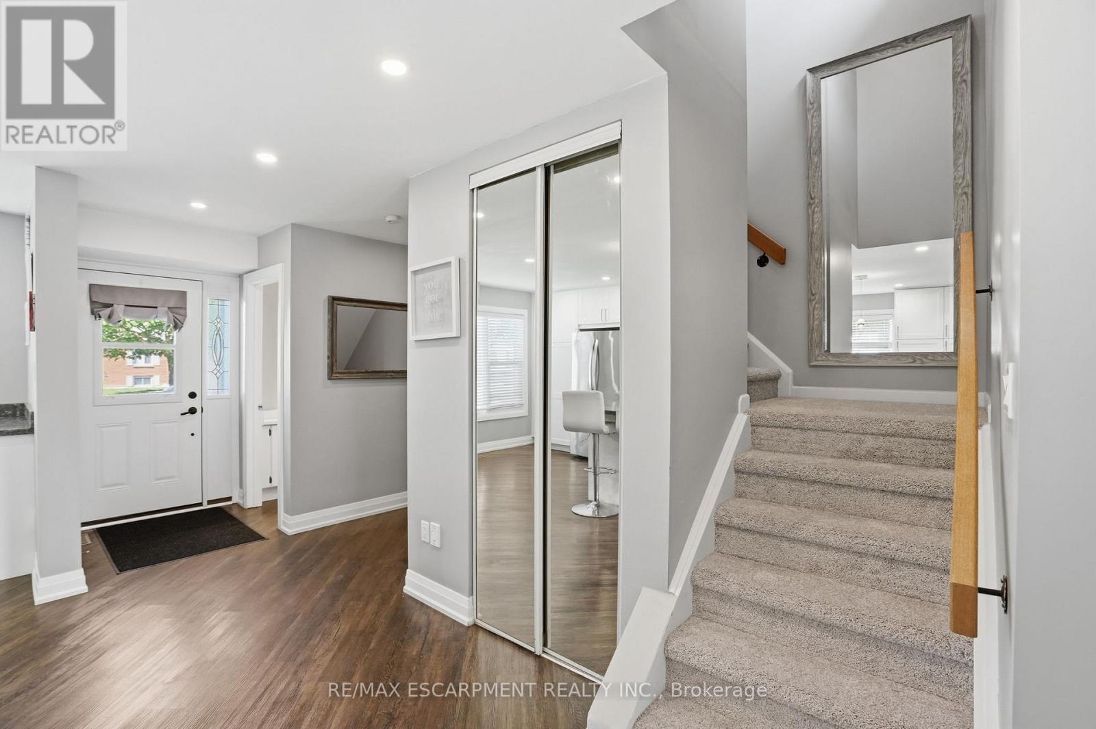 371 BRANTWOOD PARK ROAD - 17