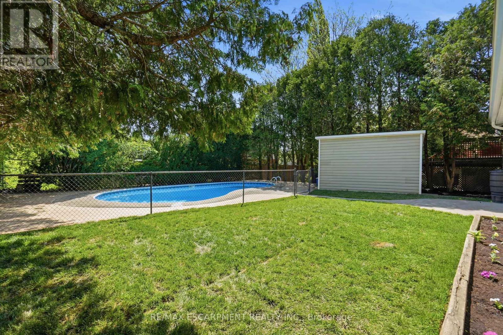 371 BRANTWOOD PARK ROAD - 34