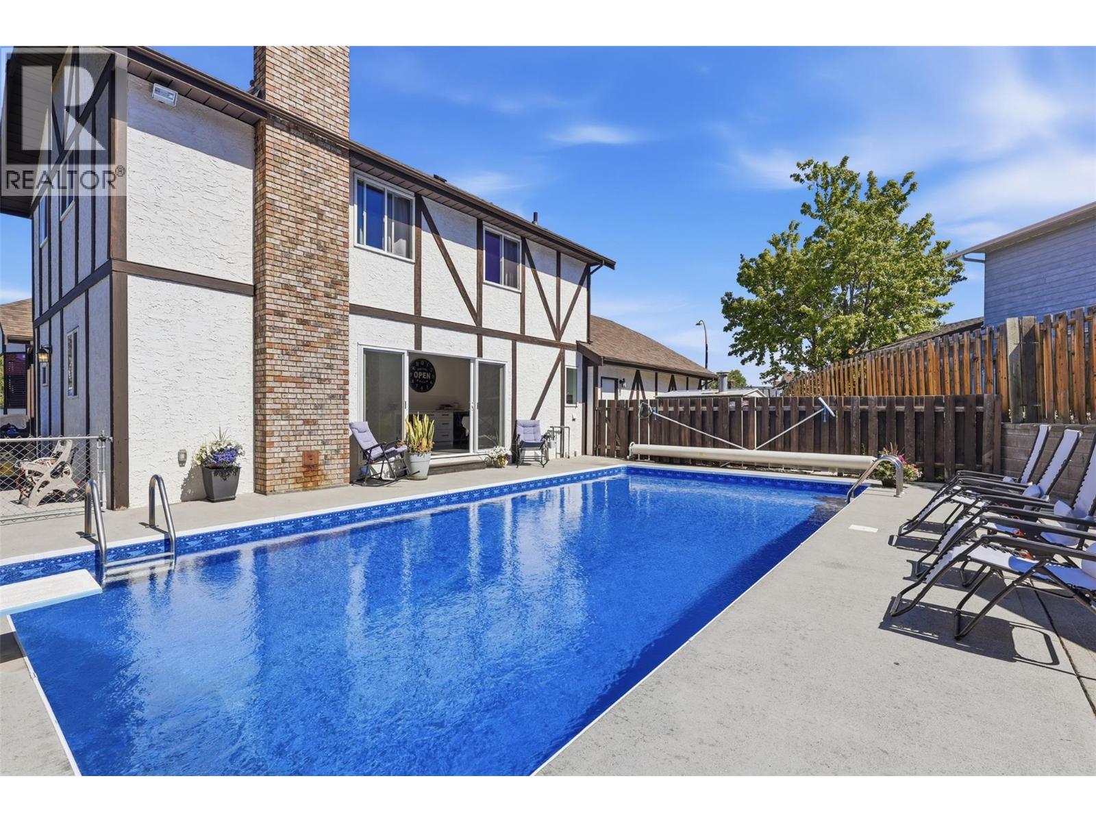 2298 Balfour Court - 15