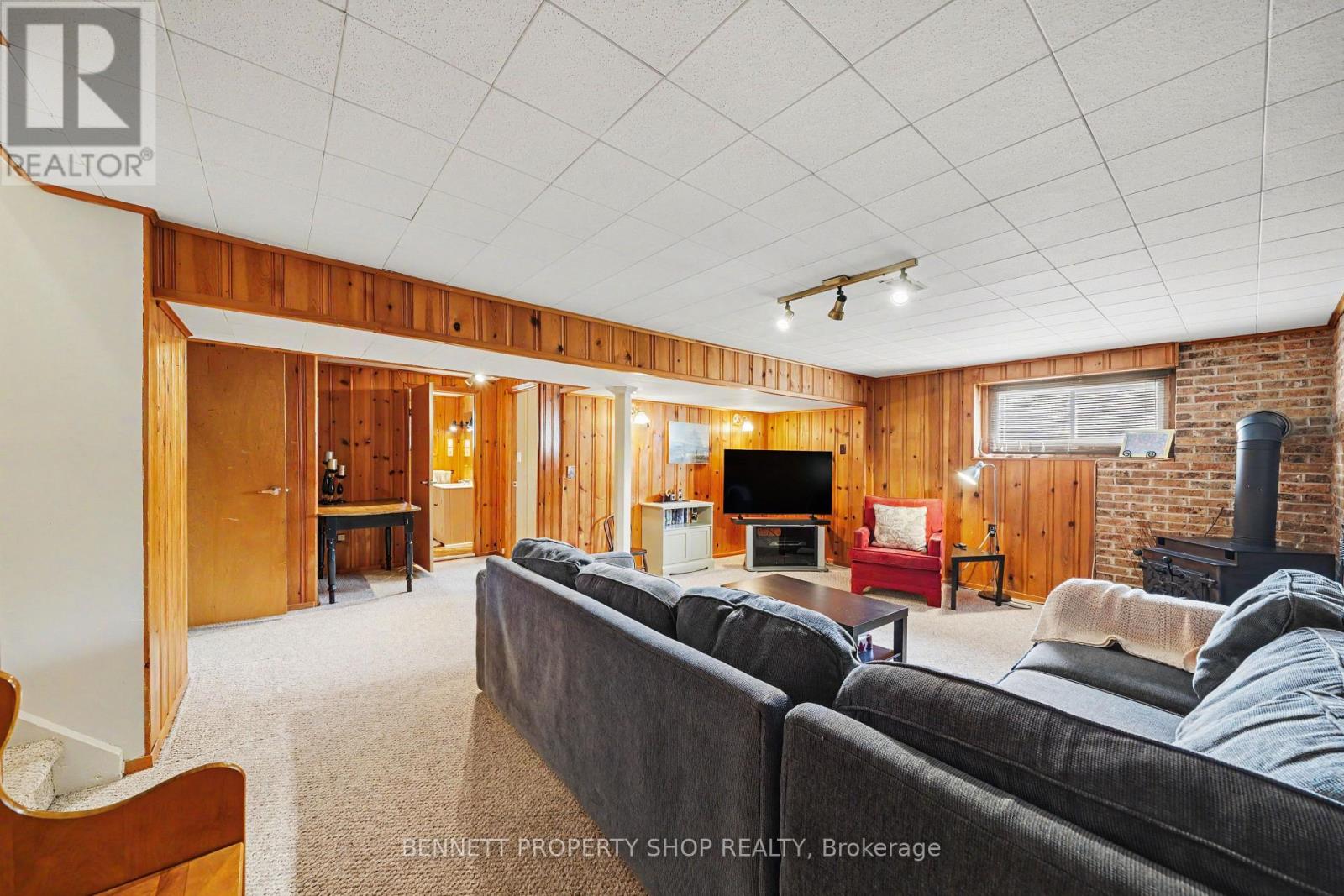 580 BLANCHARD CRESCENT - 12