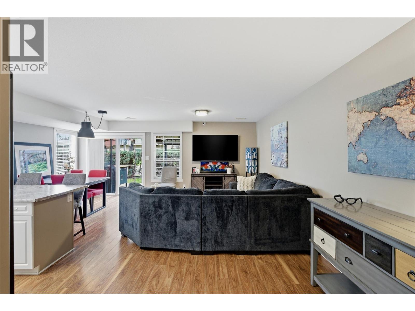 #43 1836 Greenfield Avenue - 7