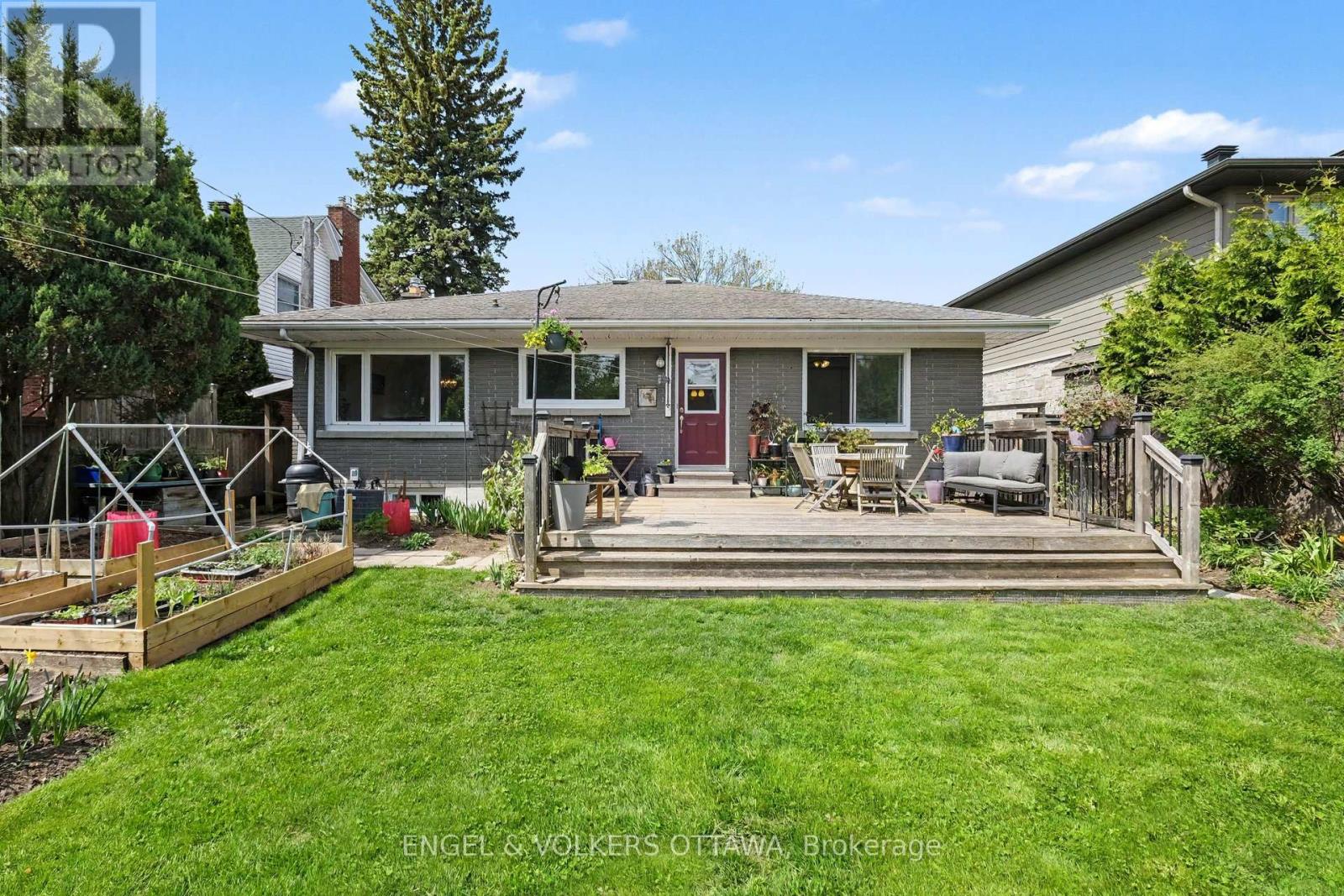 1113 FIELD STREET - 24