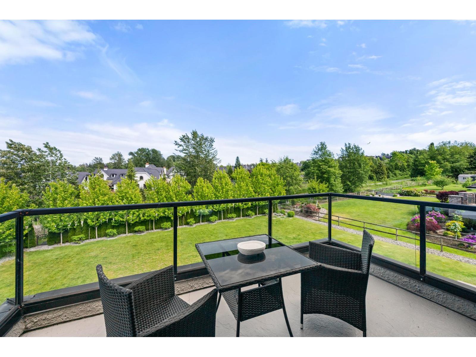350 198TH STREET, Langley