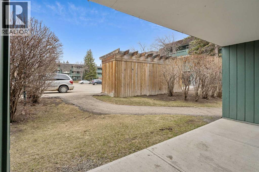 #5111 315 Southampton Drive SW - 16