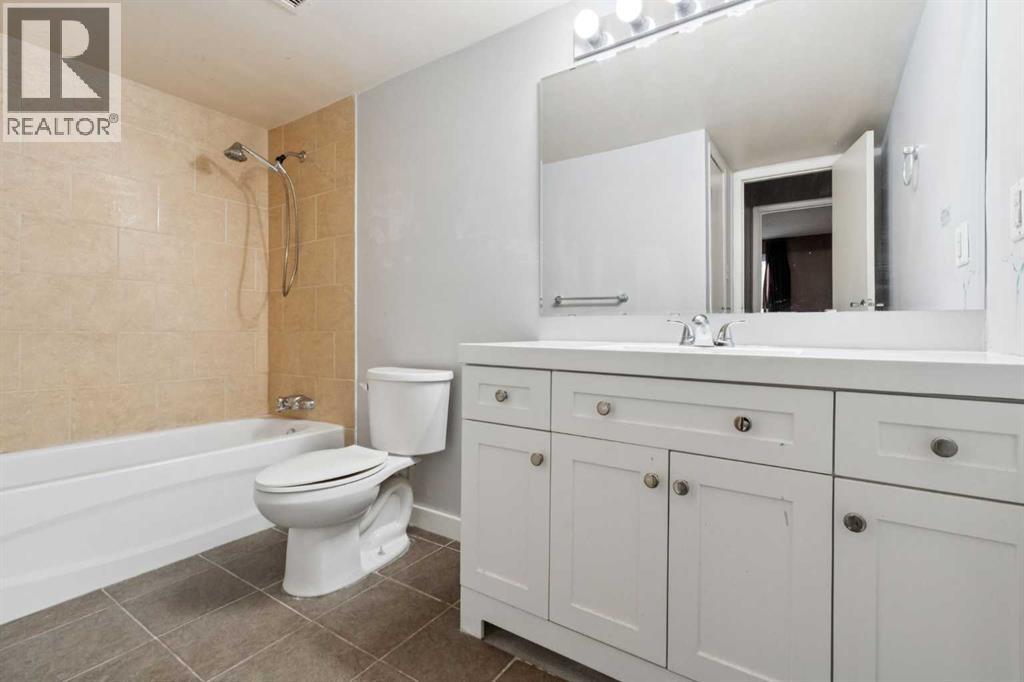 #5111 315 Southampton Drive SW - 15