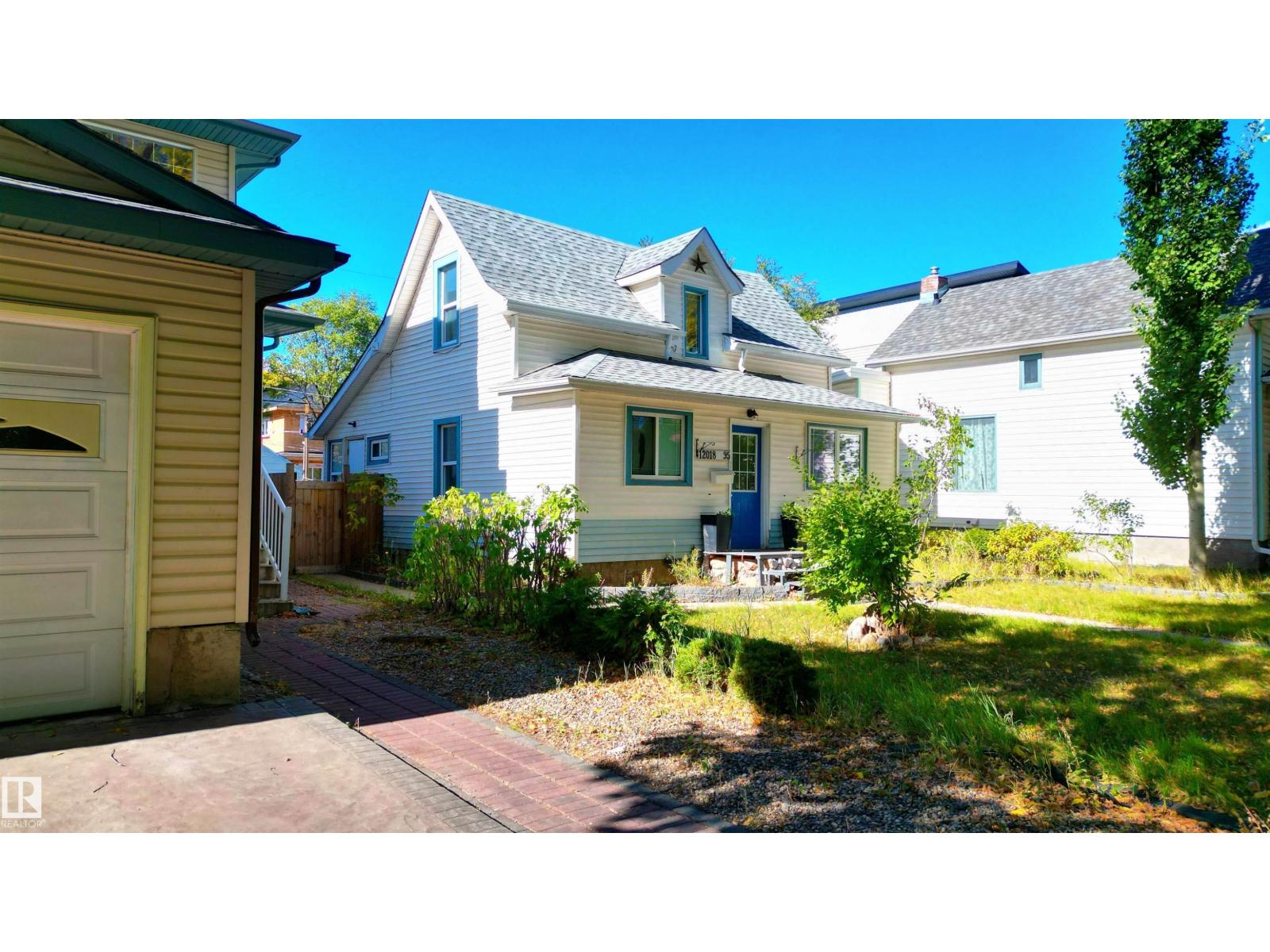 12018 95 ST NW - 1