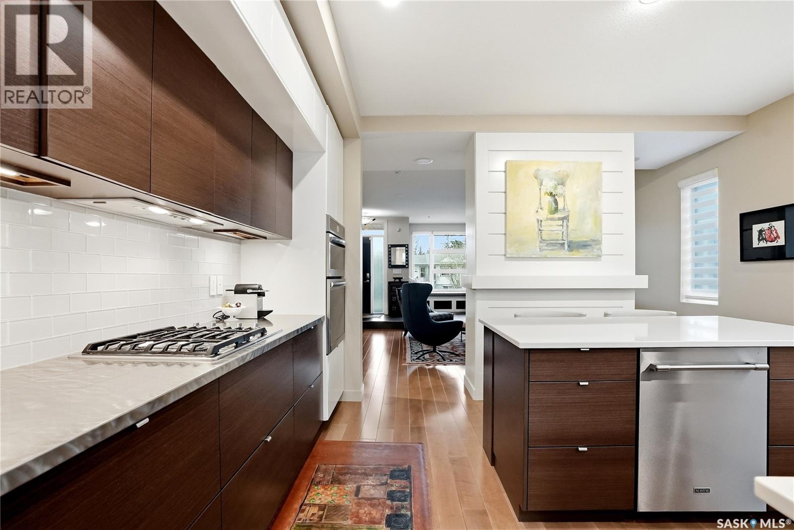 1212 Broadway AVENUE E - 11