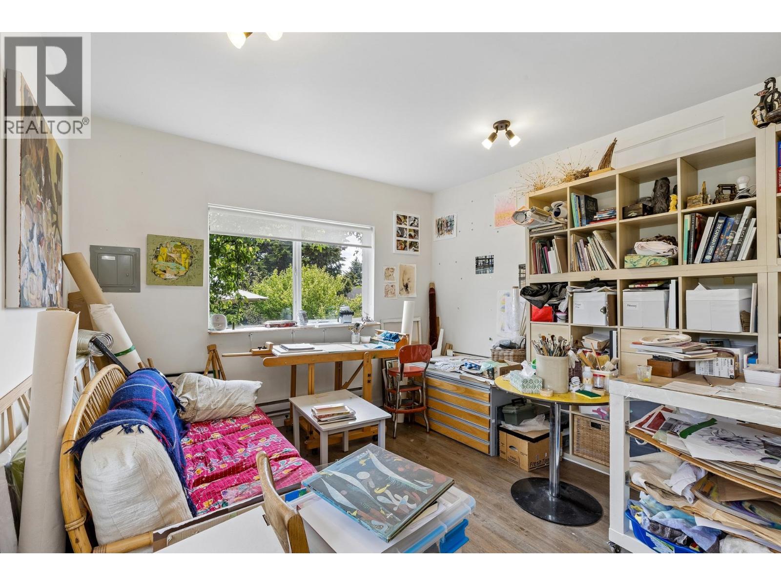 534 E 7TH STREET, North Vancouver