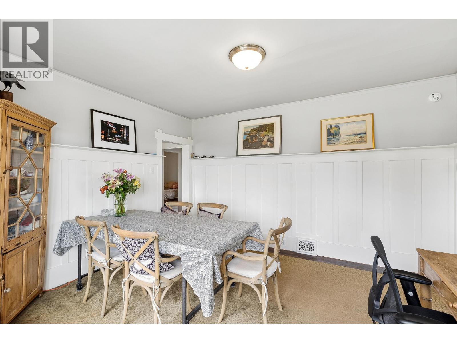 534 E 7TH STREET, North Vancouver