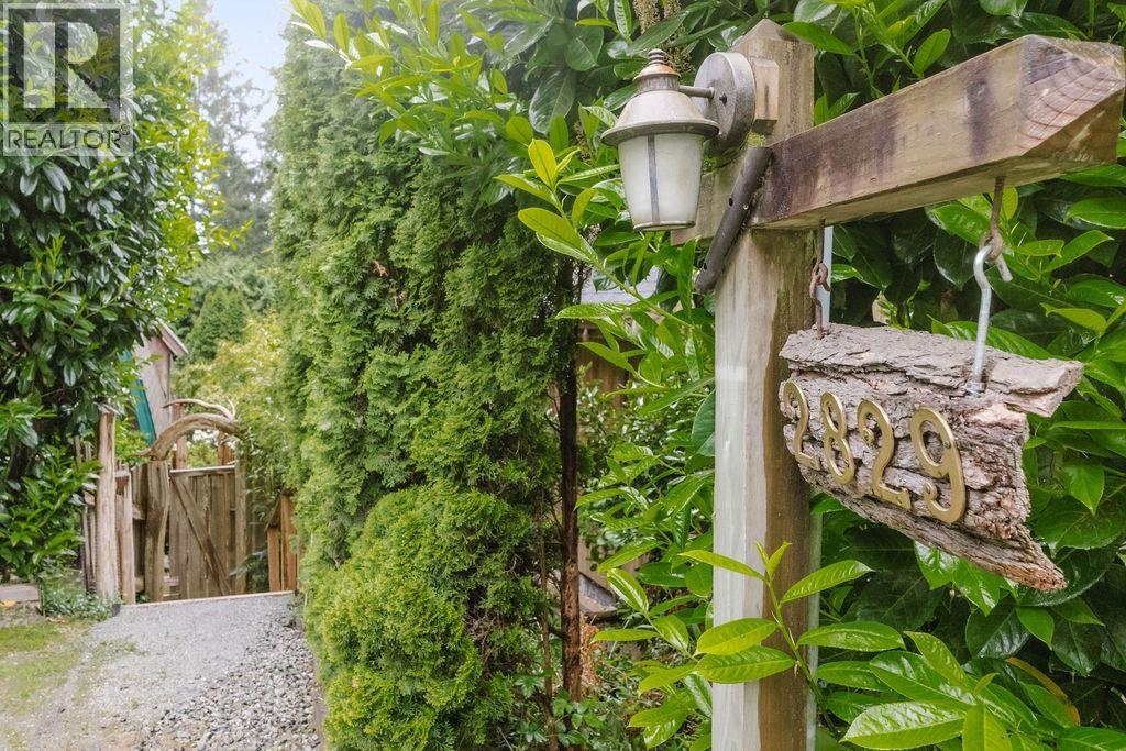 2829 LOWER ROAD, Roberts Creek
