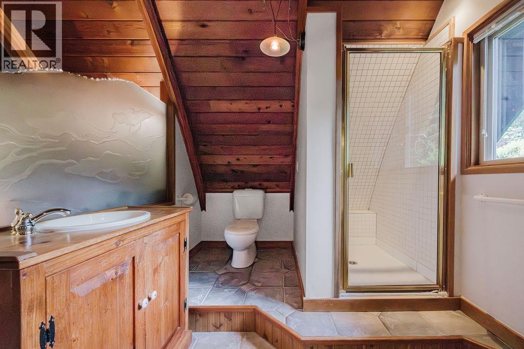 2829 LOWER ROAD, Roberts Creek