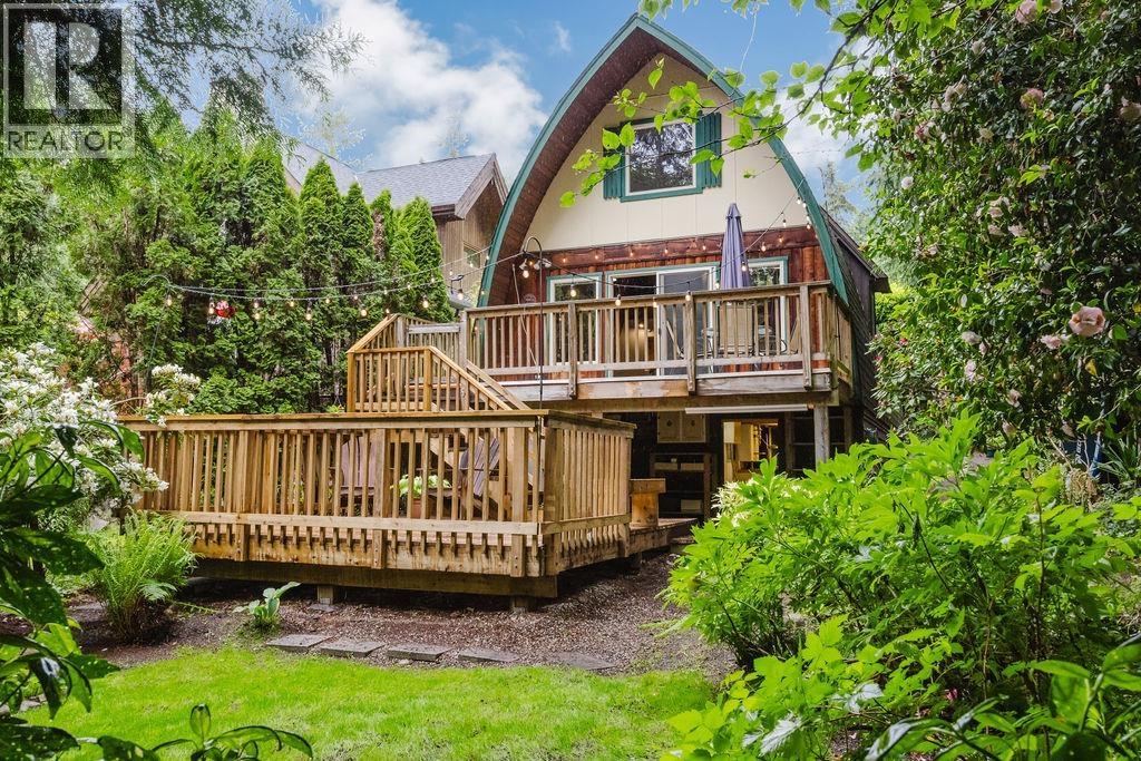 2829 LOWER ROAD, Roberts Creek