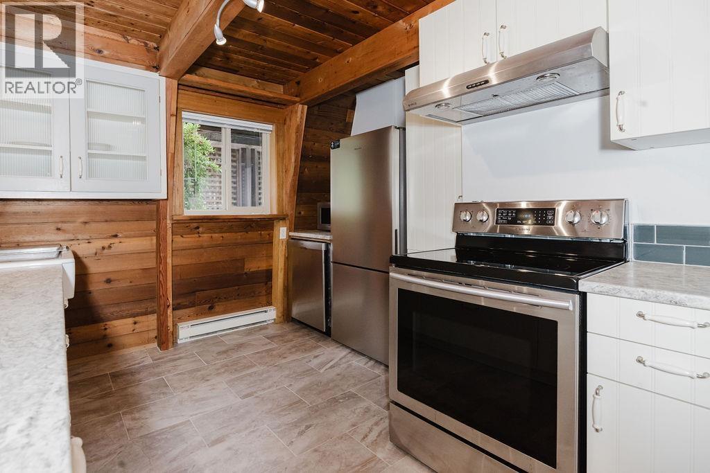 2829 LOWER ROAD, Roberts Creek
