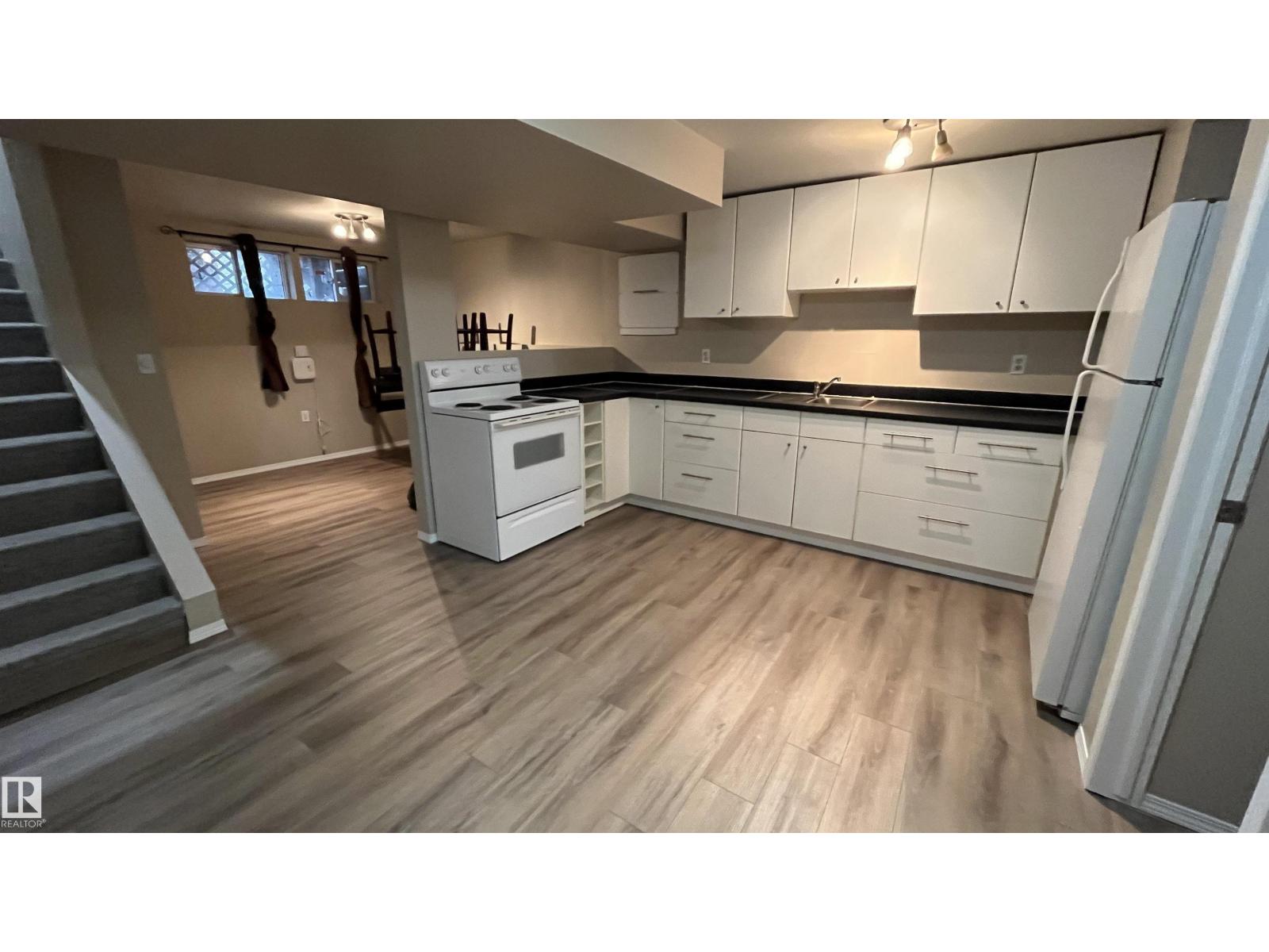 5108 50 ST — photo 34