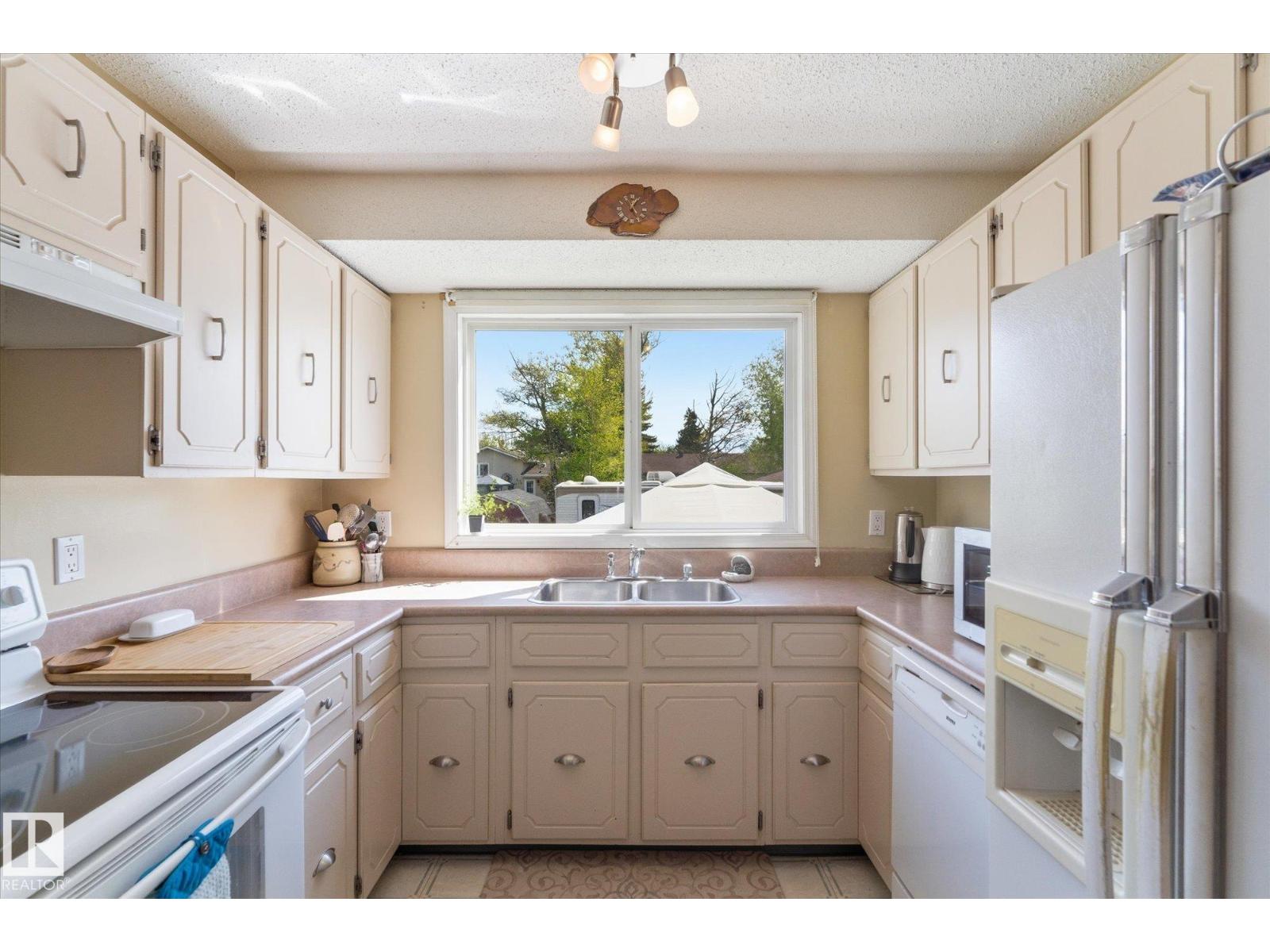 886 KNOTTWOOD RD S NW - 16