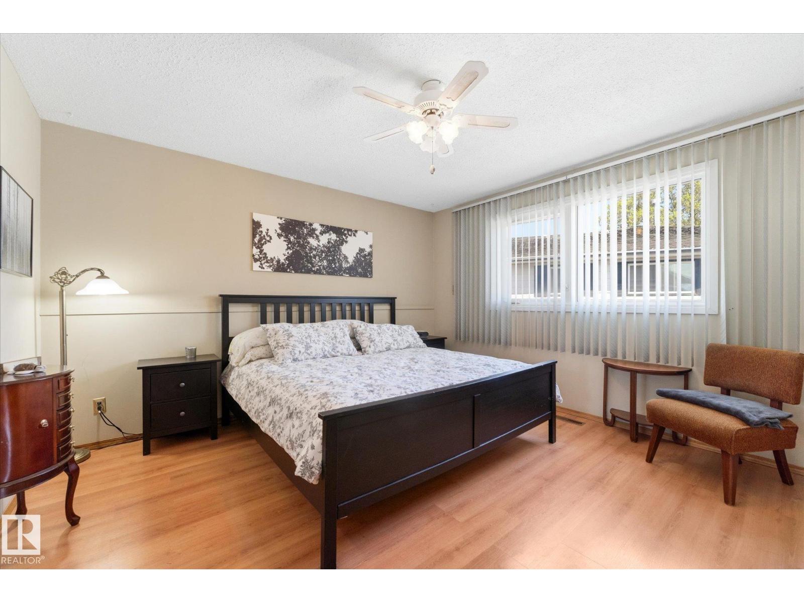 886 KNOTTWOOD RD S NW - 18