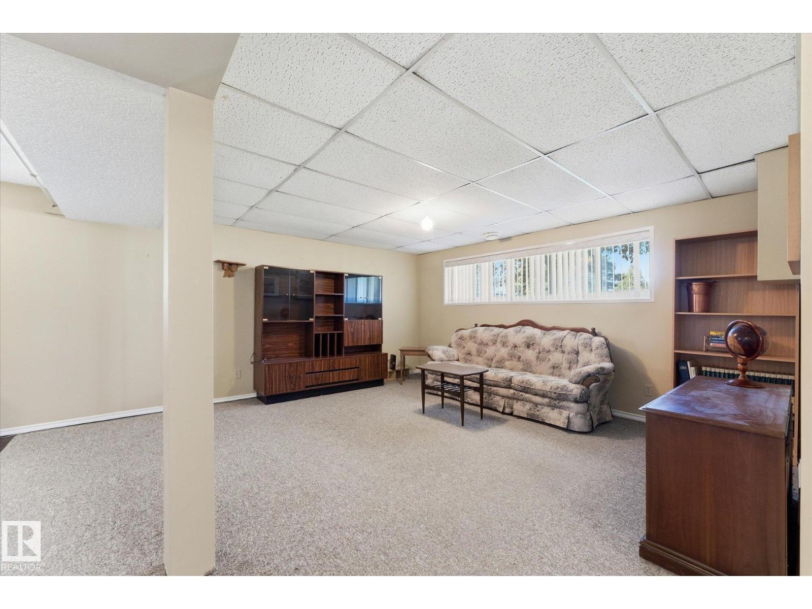886 KNOTTWOOD RD S NW - 33