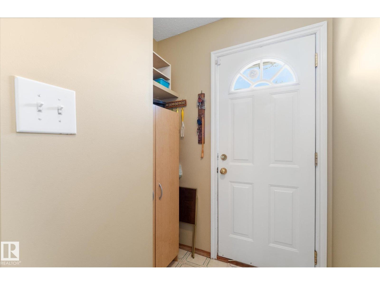886 KNOTTWOOD RD S NW - 42
