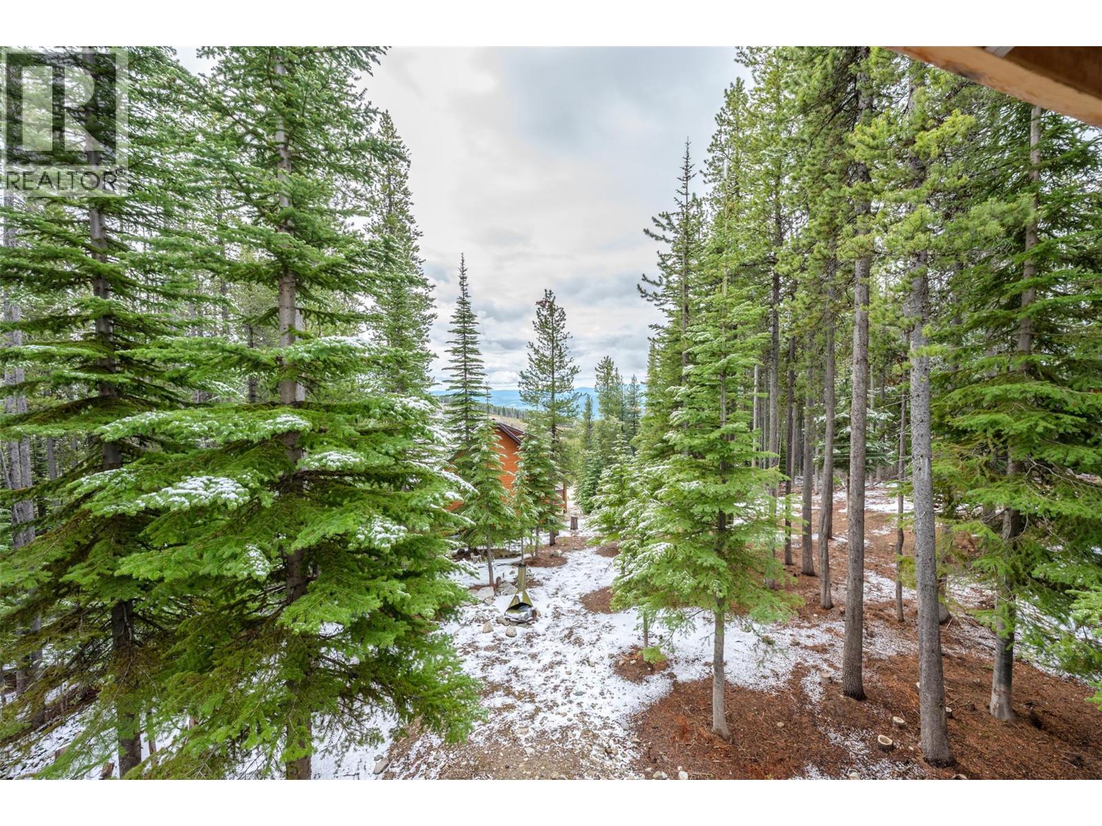 270 Cougar Road, Oliver