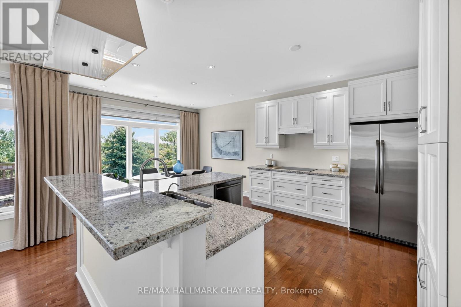 #26 133 RIDGE WAY - 10