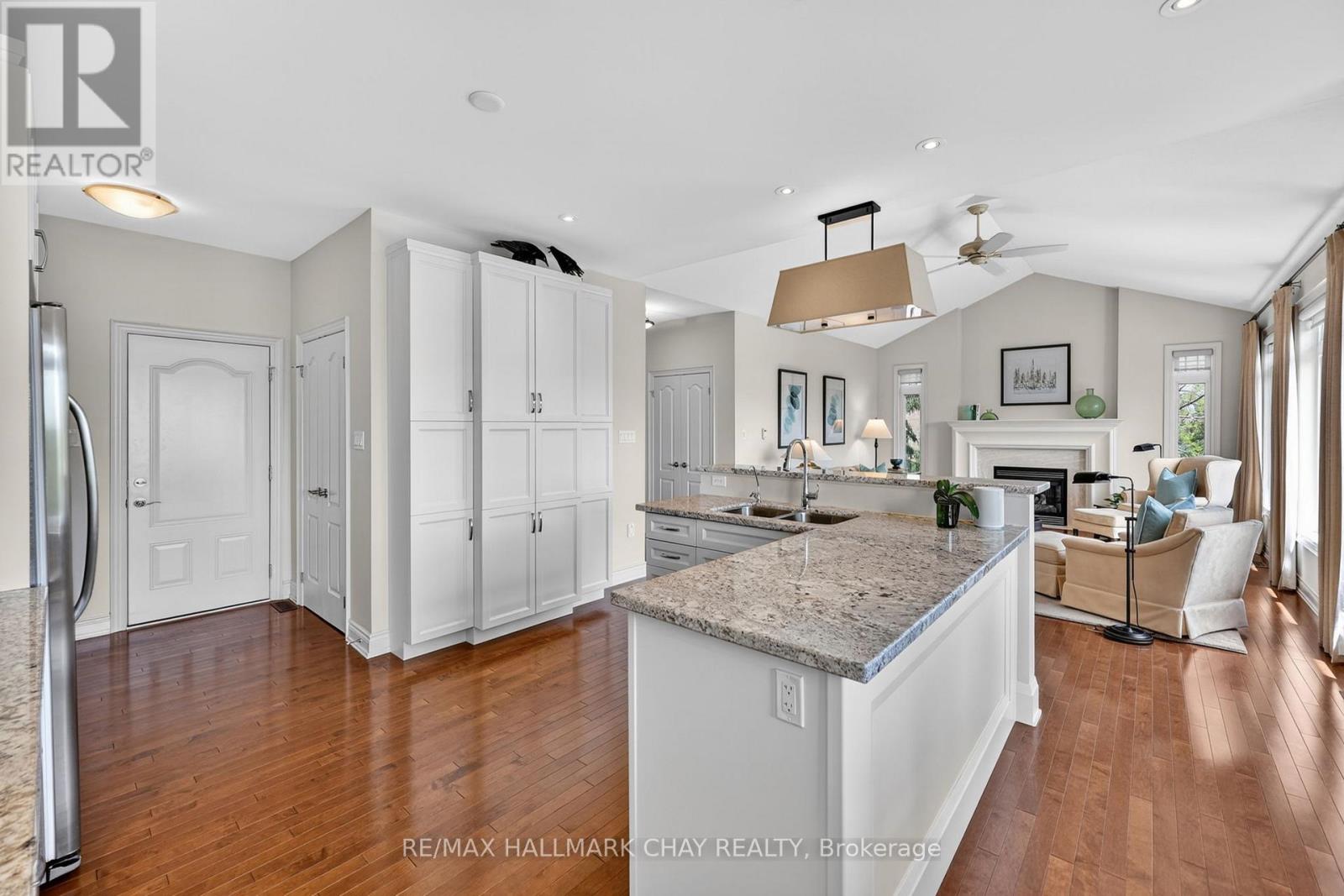 #26 133 RIDGE WAY - 12