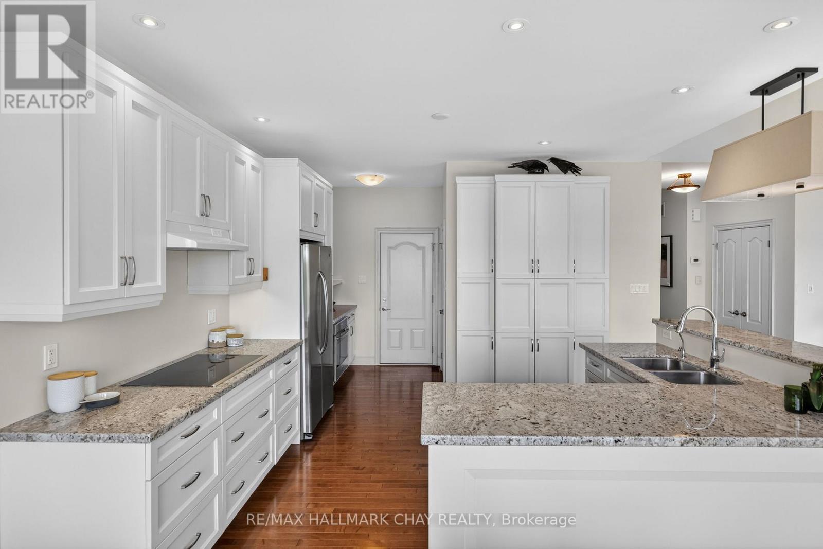 #26 133 RIDGE WAY - 14