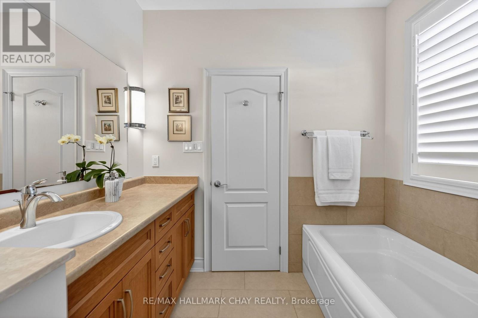 #26 133 RIDGE WAY - 22