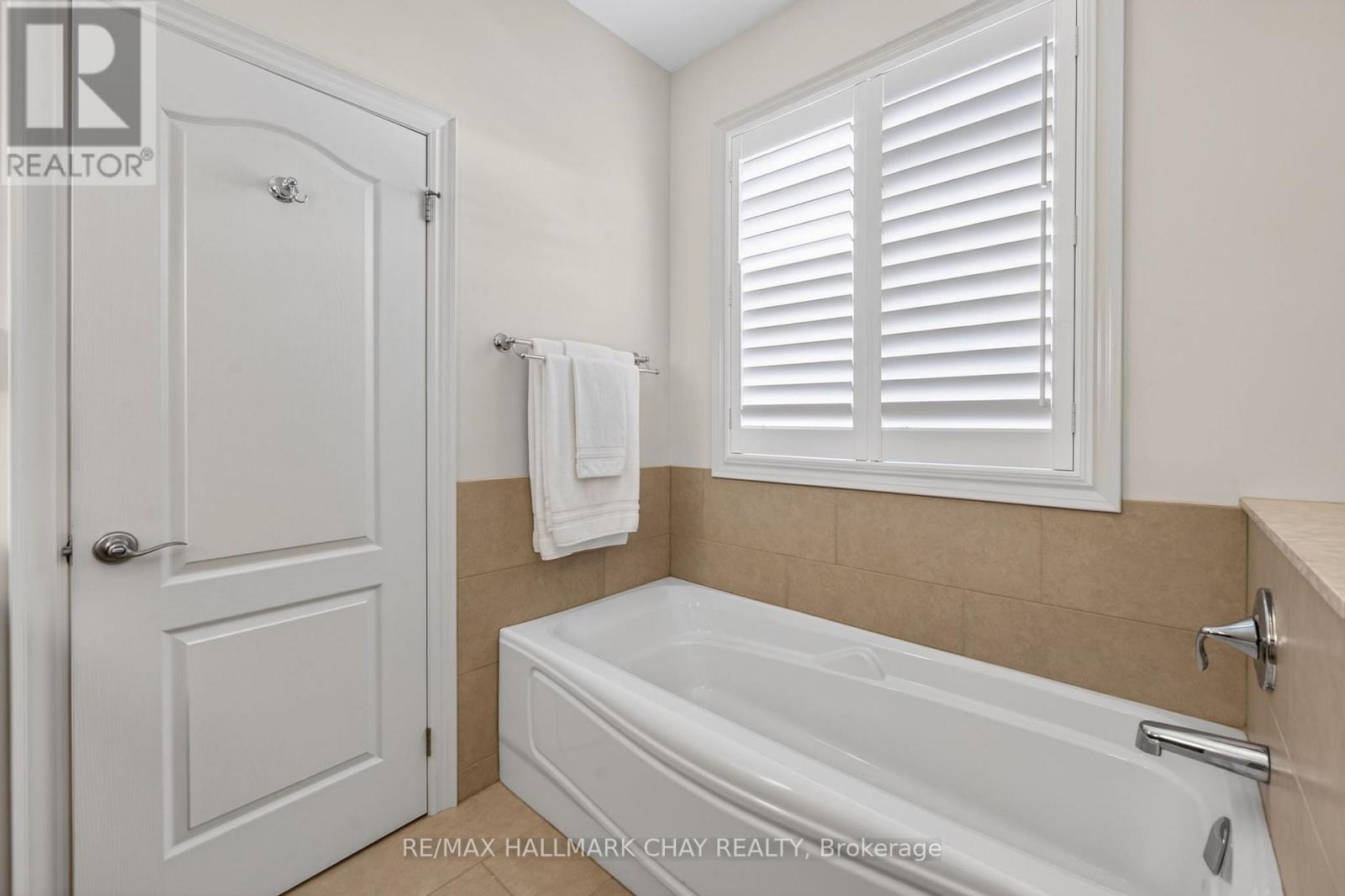 #26 133 RIDGE WAY - 23